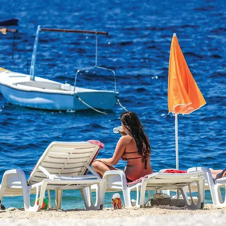 Cozy In Okrug Gornji With Sauna Σπίτι διακοπών Τρογκίρ
