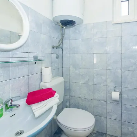 Σπίτι διακοπών Cozy In Okrug Gornji With Sauna Τρογκίρ