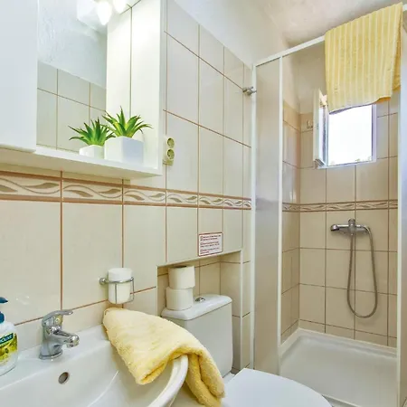 Holiday home Cozy In Okrug Gornji With Sauna