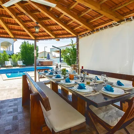 Holiday home Cozy In Okrug Gornji With Sauna