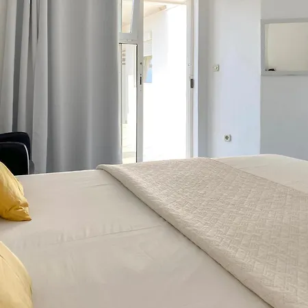 Cozy In Okrug Gornji With Sauna * Τρογκίρ
