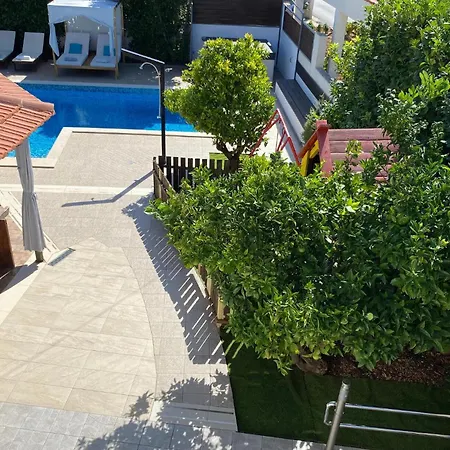Cozy In Okrug Gornji With Sauna Σπίτι διακοπών *